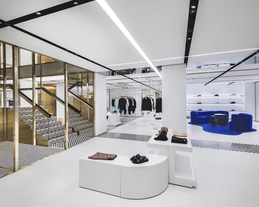 Burberry New Bond Street - luxury retail design London